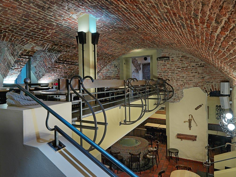 German brewhouse culture cologne Eden Hotel FRÜH am Dom